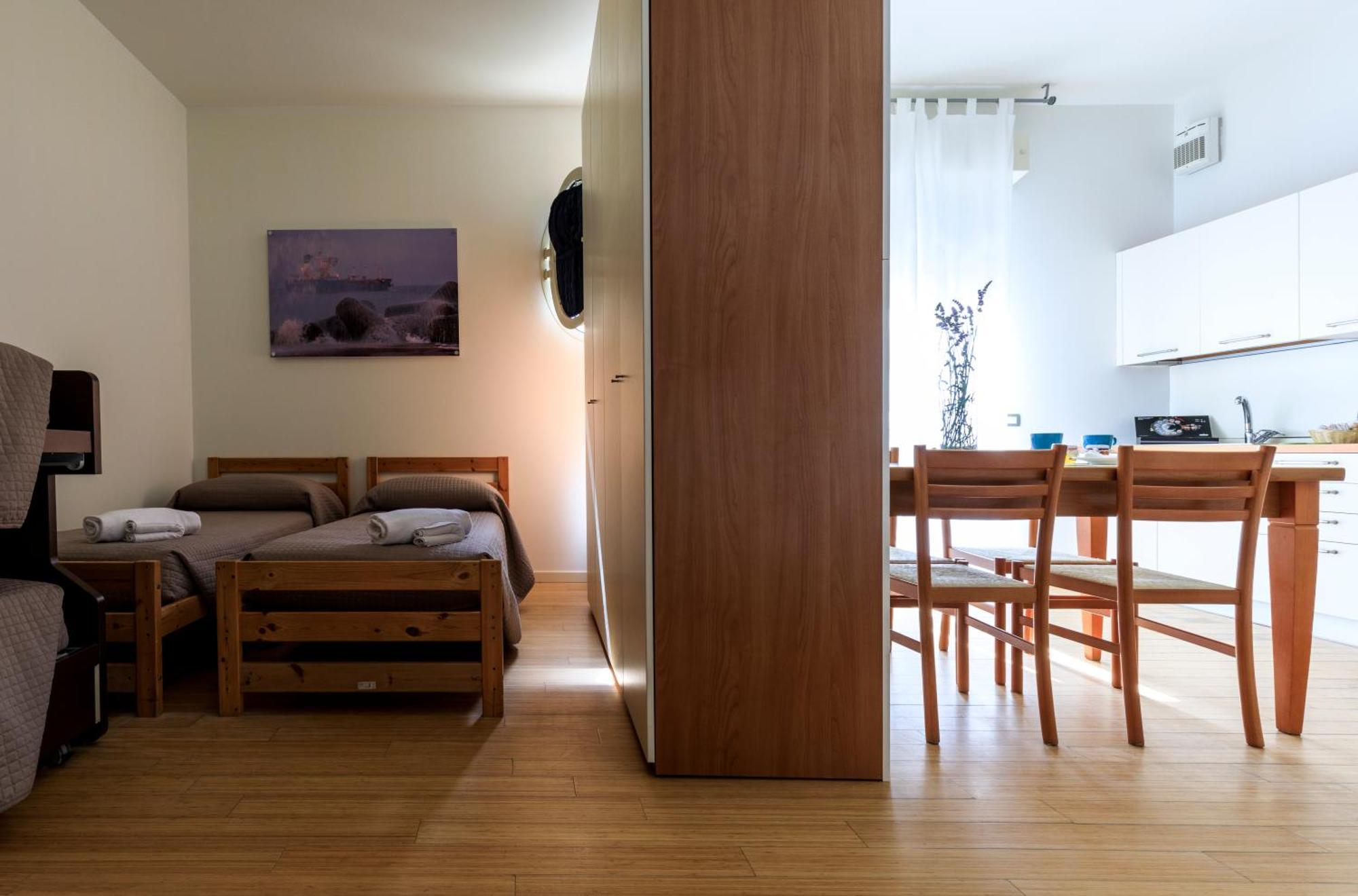 Aparthotel Rivaverde 2*